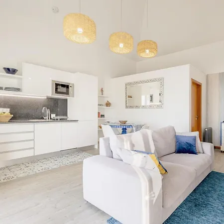 Miradouro Da Baleia Ponta do Sol (Madeira)