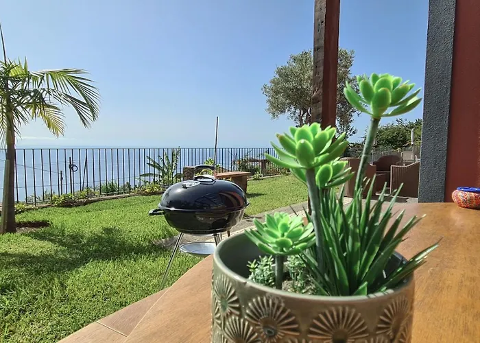 Miradouro Da Baleia 别墅