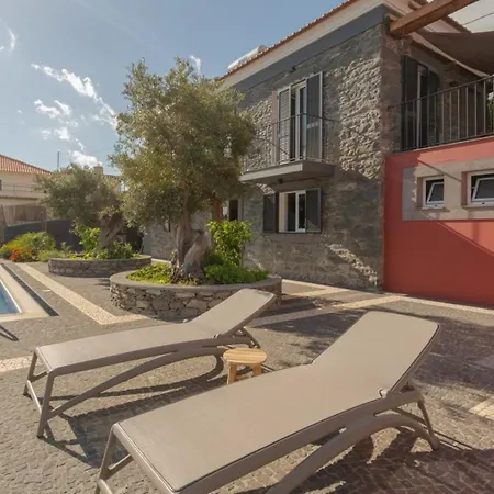 Miradouro Da Baleia 빌라 폰타도솔