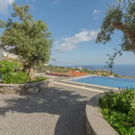 Miradouro Da Baleia Βίλα *