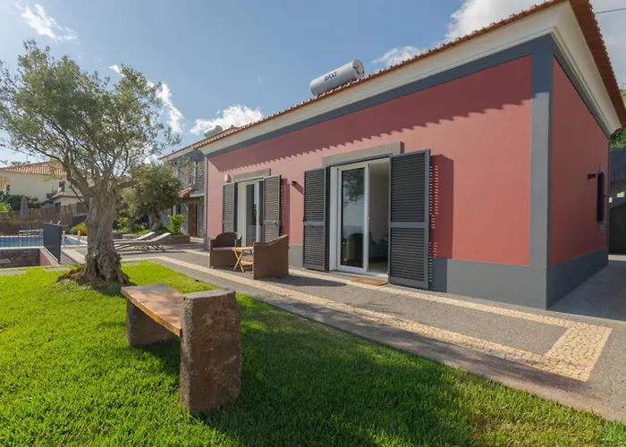 别墅 Miradouro Da Baleia 蓬他达维托亚